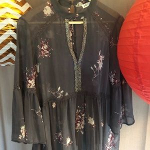 JOLT sheer Smokey Eggplant Floral top w/ keyhole